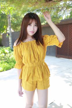 不扣钮的女孩 下载